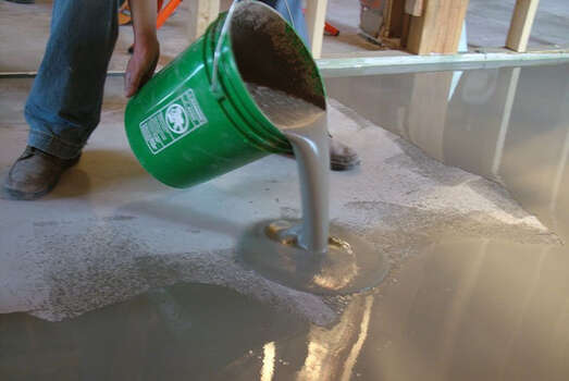 Применение топпинга для бетонных полов